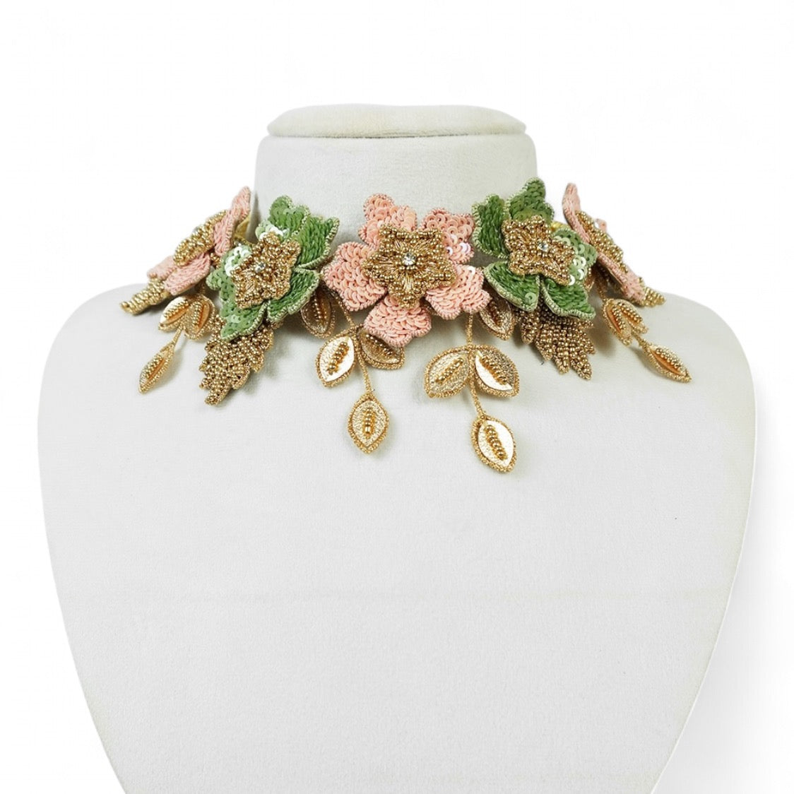 Zinnia - Peach and Green (Necklace + Earrings)