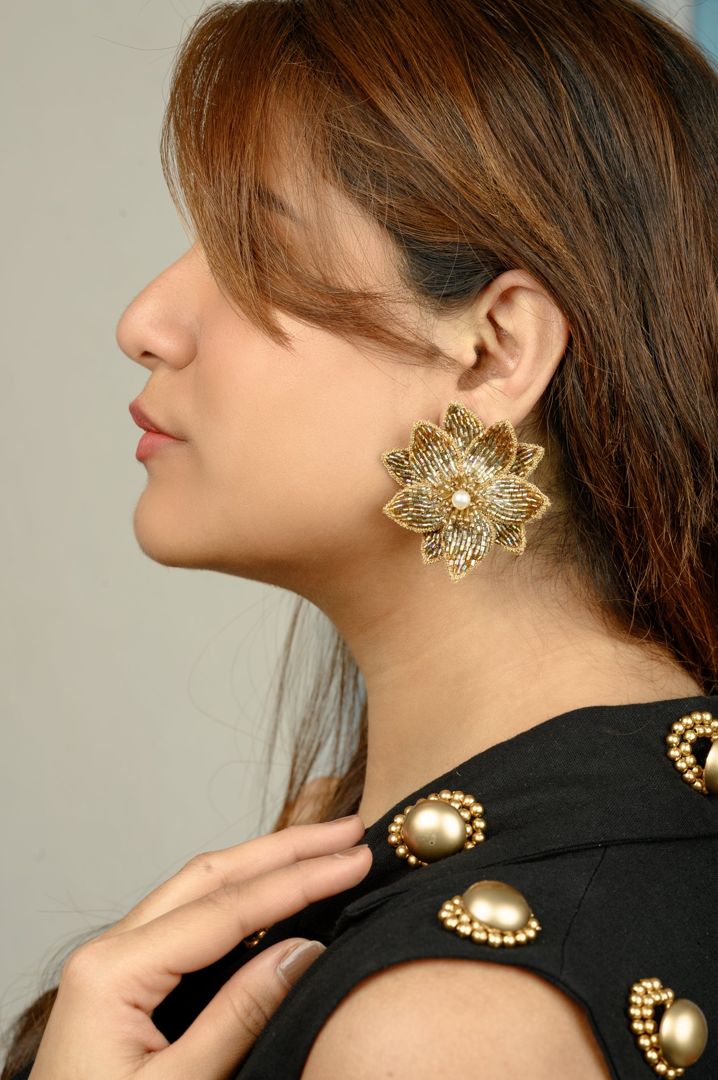 Eternal Bloom Earrings - Golden