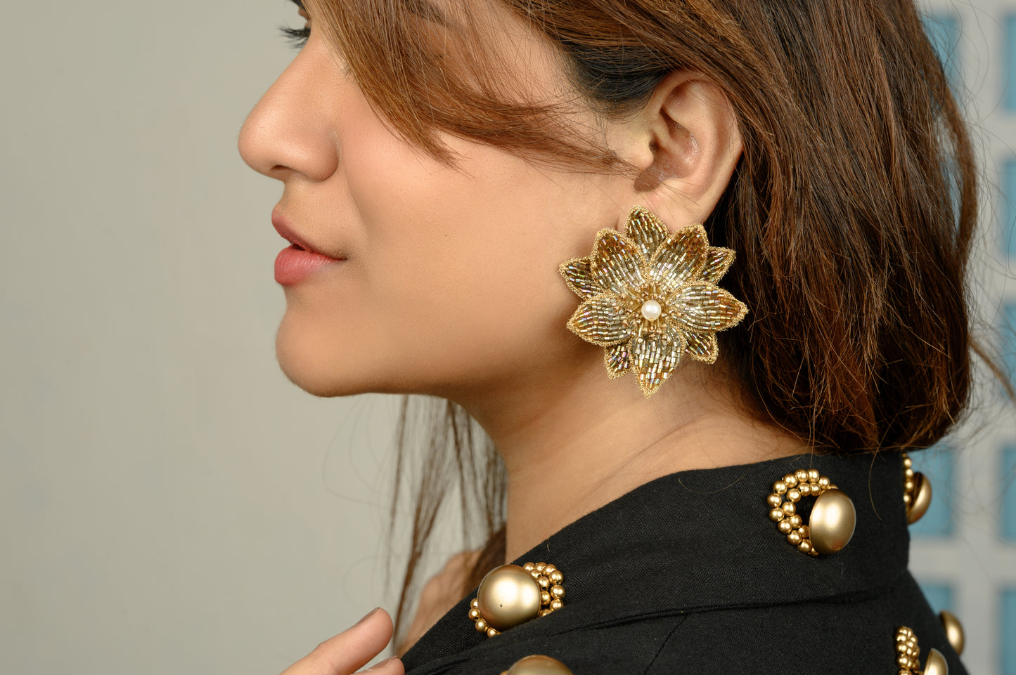 Eternal Bloom Earrings - Golden