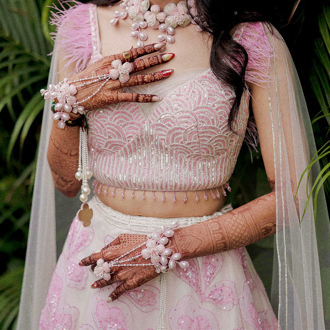 Autumn - Baby Pink (Necklace + Earrings)