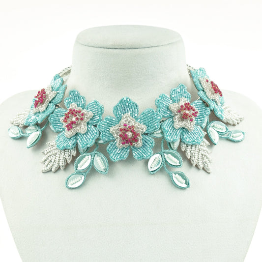 Zinnia - Sky Blue and Silver (Necklace + Earrings)