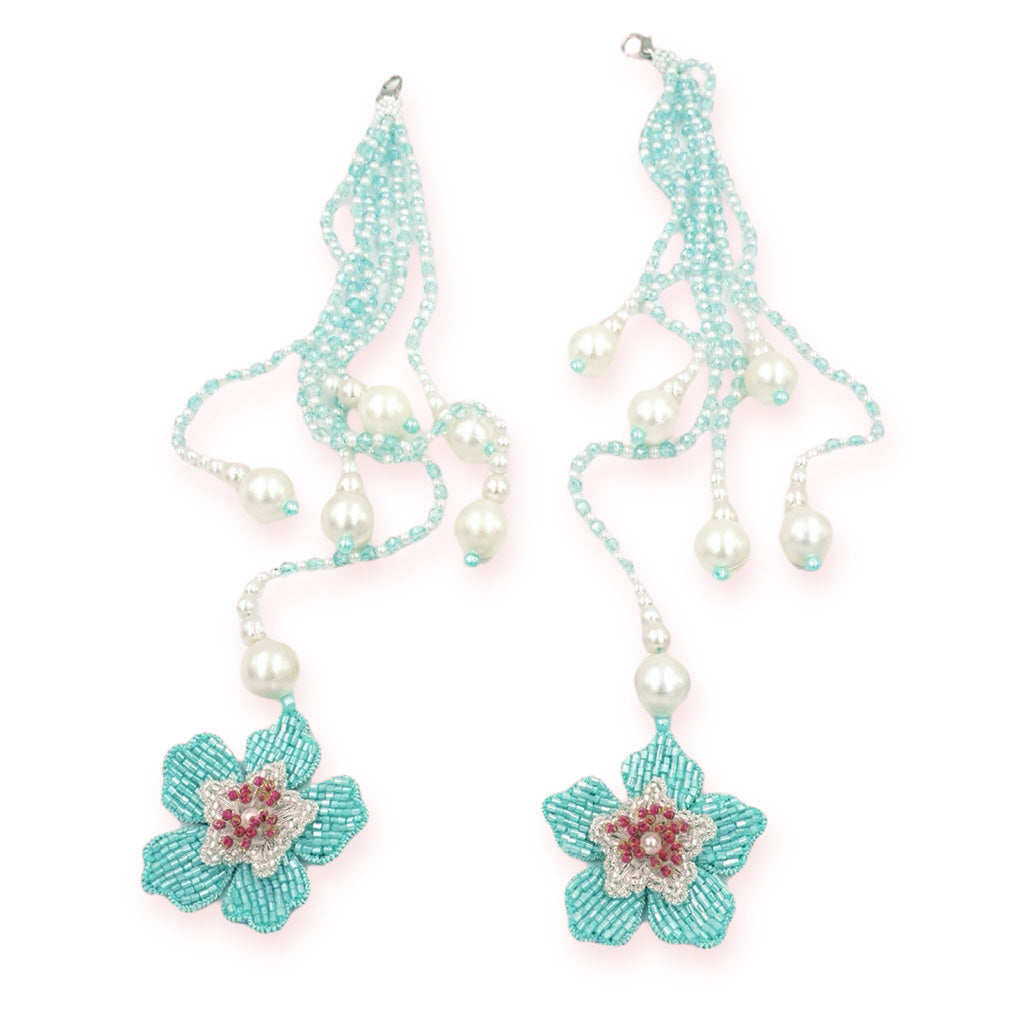 Zinnia - Sky Blue and Silver (Necklace + Earrings)